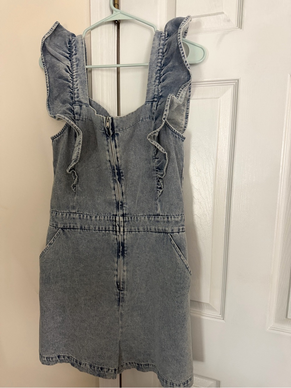 Ruffled Denim Romper - Light Wash - Picture 2 of 4